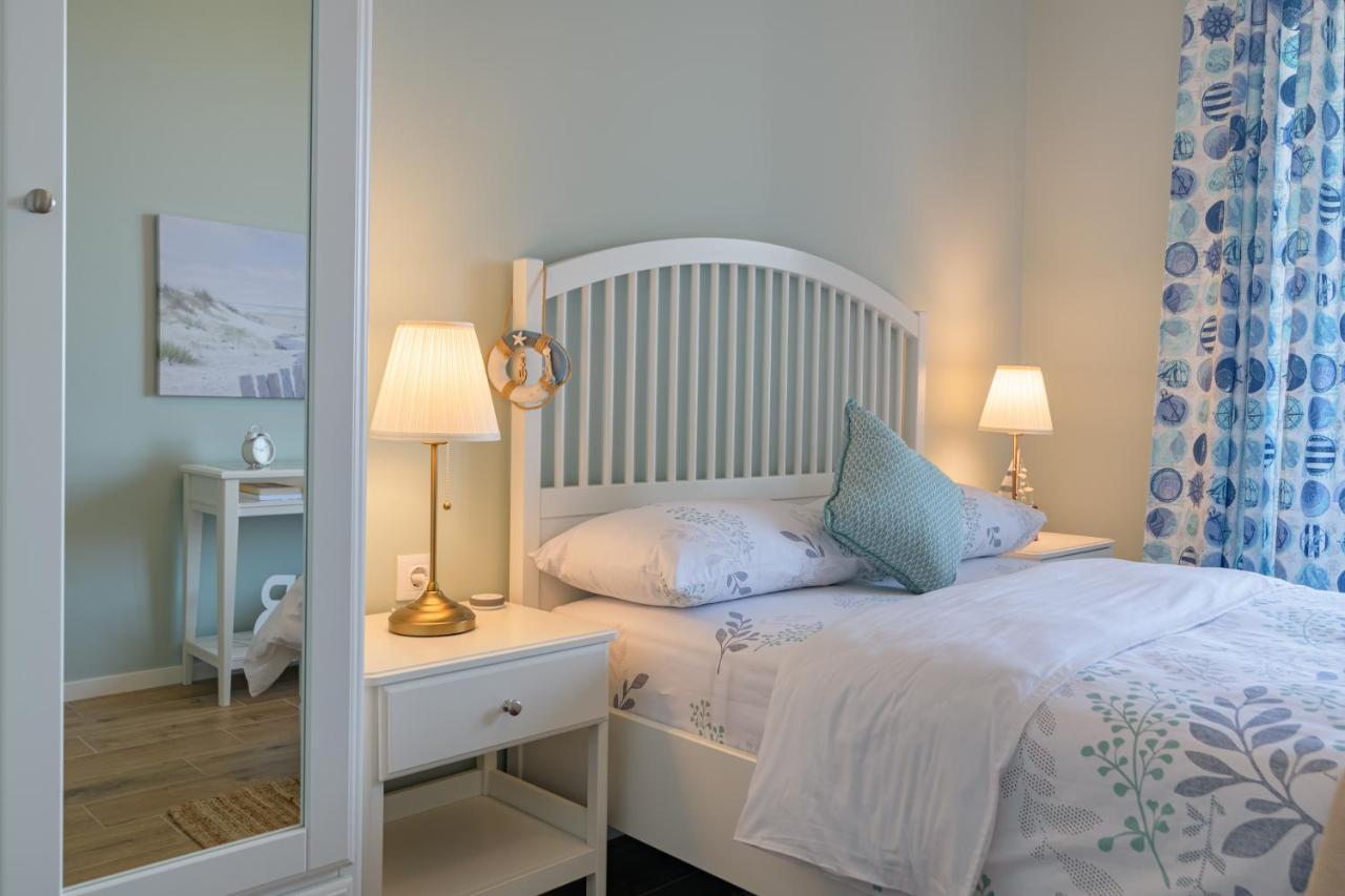 Apartment A'More Saints Constantine and Helena Bagian luar foto