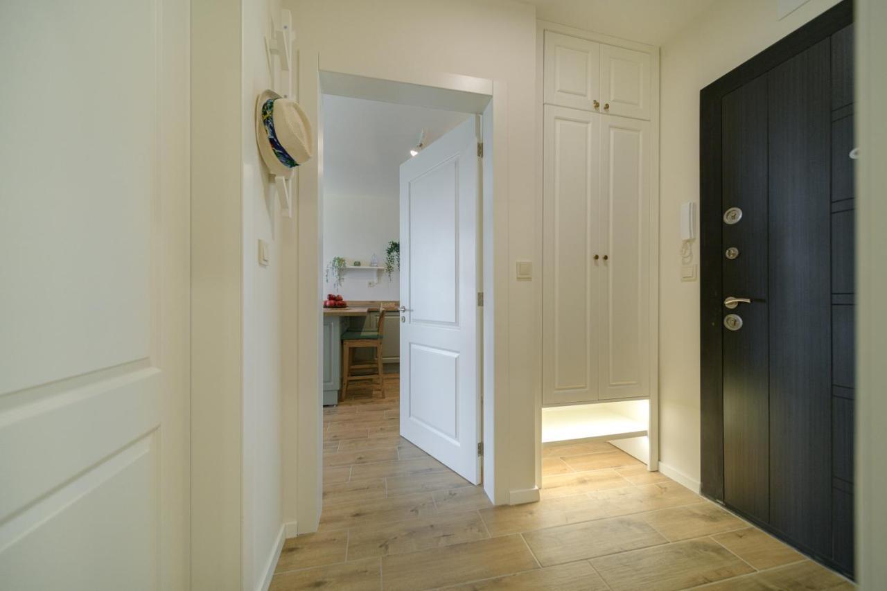 Apartment A'More Saints Constantine and Helena Bagian luar foto