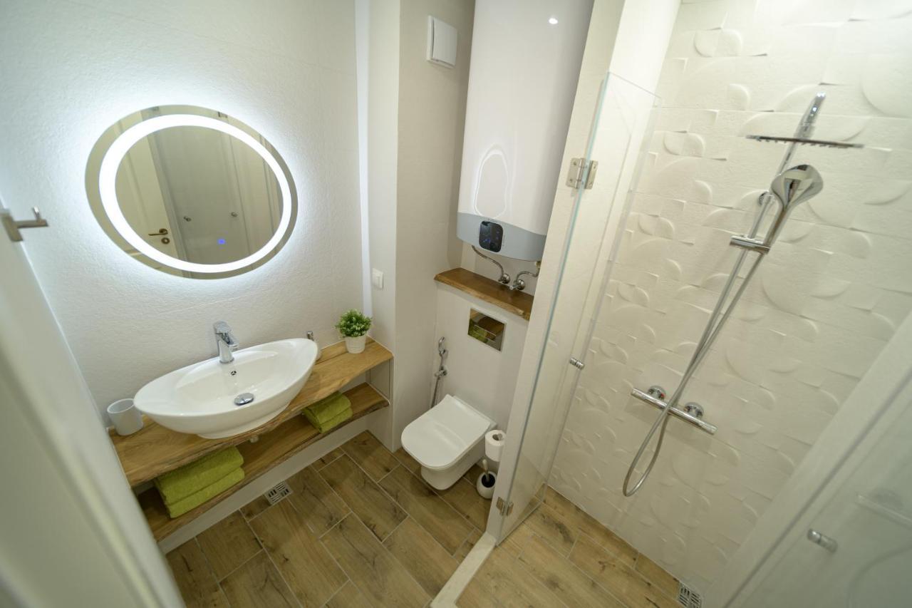 Apartment A'More Saints Constantine and Helena Bagian luar foto