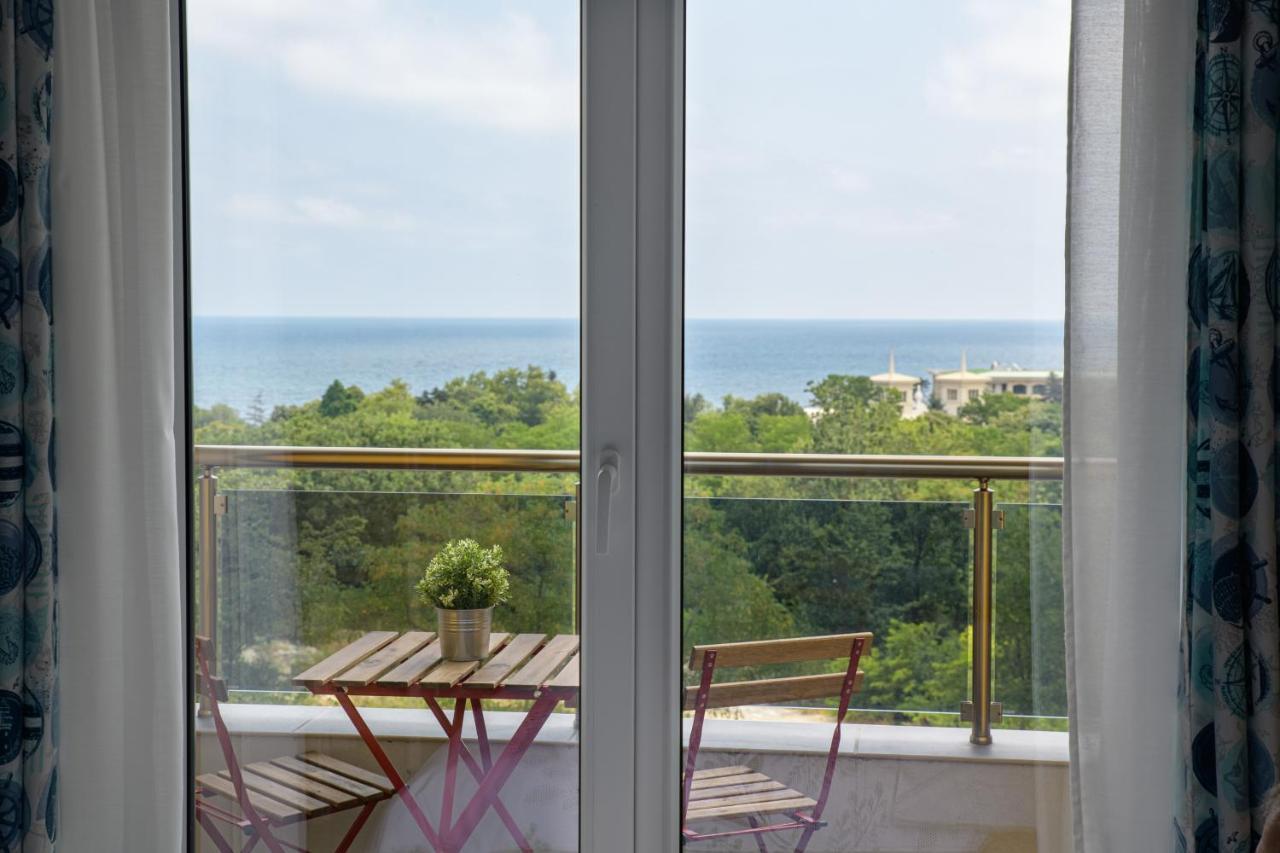 Apartment A'More Saints Constantine and Helena Bagian luar foto