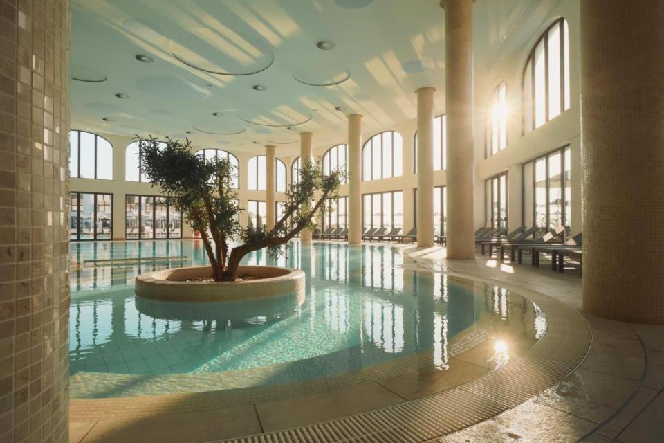 Apartment A'More Saints Constantine and Helena Bagian luar foto